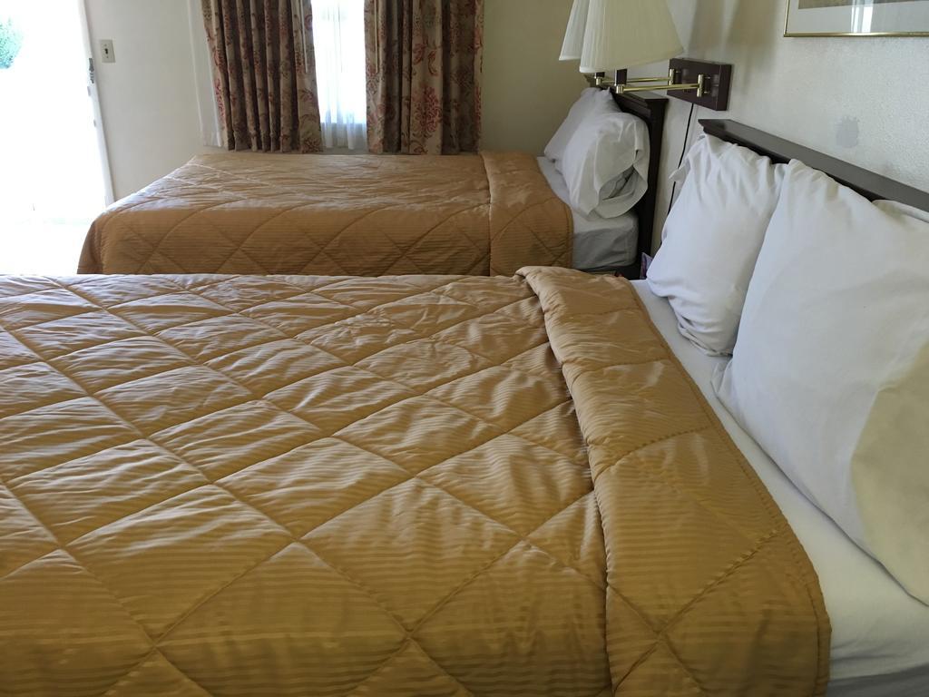 Red Carpet Inn - Гетисбърг Екстериор снимка